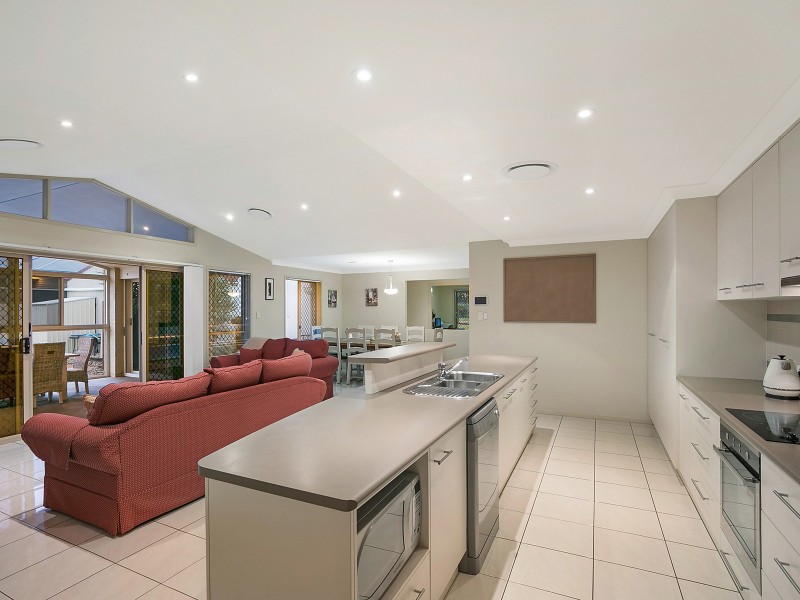 15 Mitchell Road, Highfields QLD 4352