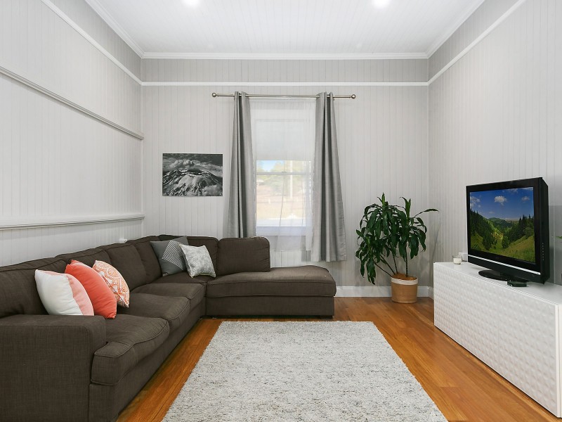 50 Rosevale Street, Drayton QLD 4350