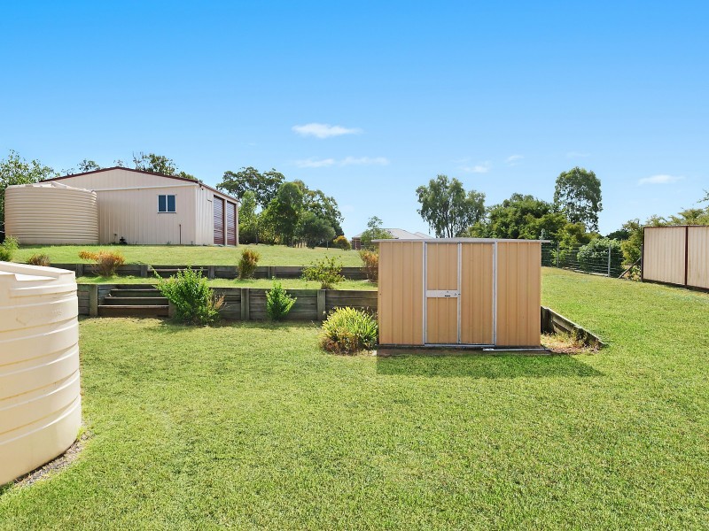 7 Kurrajong Court, Meringandan West QLD 4352