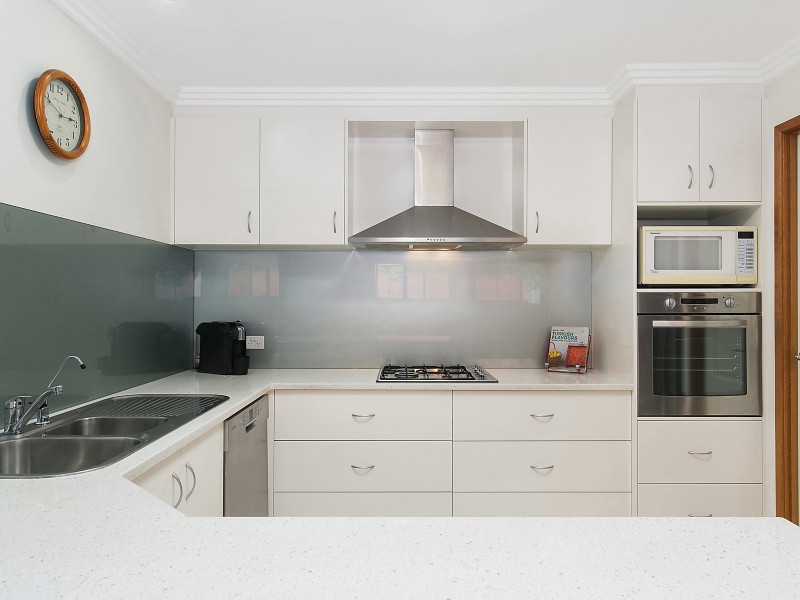 34 Calypso Street, Middle Ridge QLD 4350