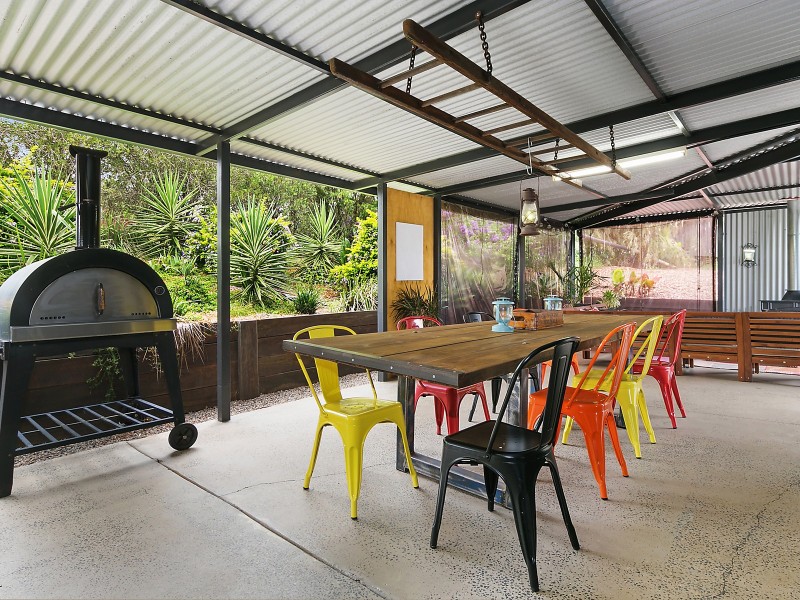 6 Lake Drive, Meringandan QLD 4352