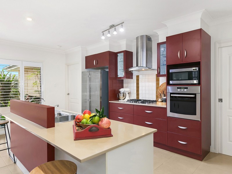 11 Jenna Court, Highfields QLD 4352
