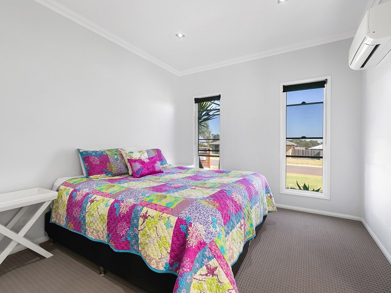 6 Devoran Street, Kleinton QLD 4352