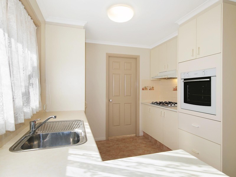 14 Glenfield Court, Middle Ridge QLD 4350