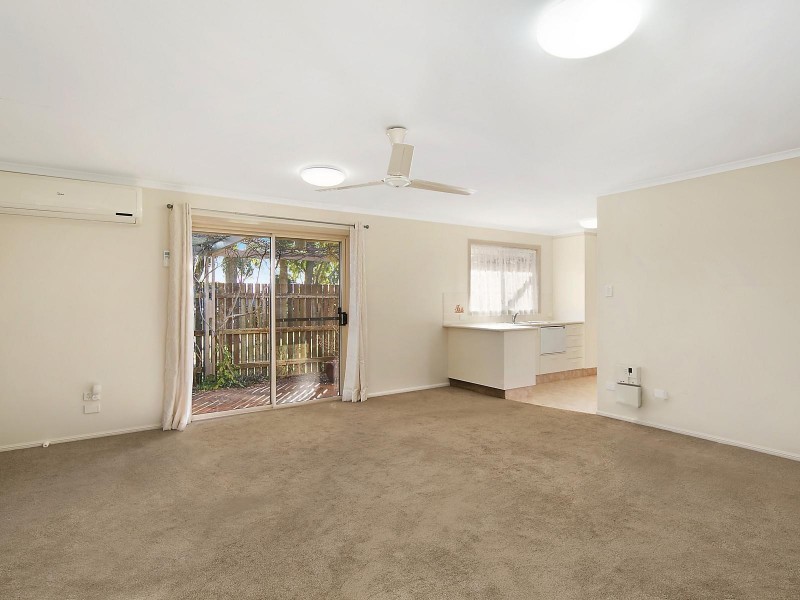 14 Glenfield Court, Middle Ridge QLD 4350