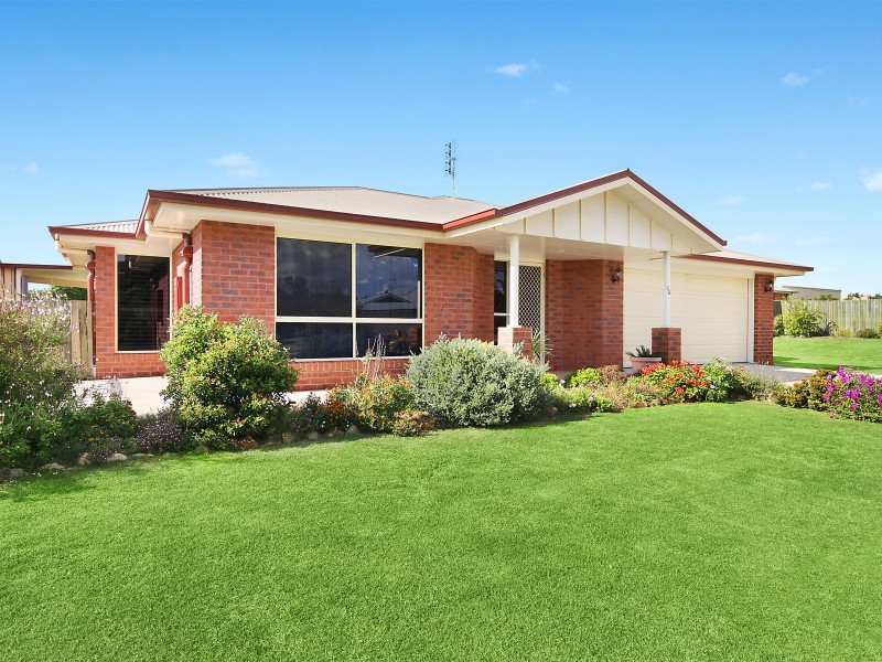 51 Phipps Drive, Meringandan West QLD 4352