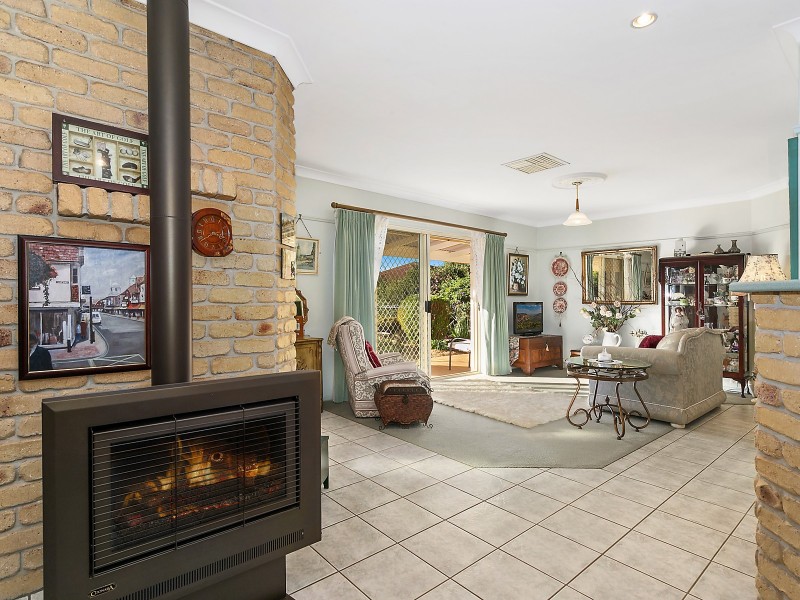 2 Pamela Court, Highfields QLD 4352