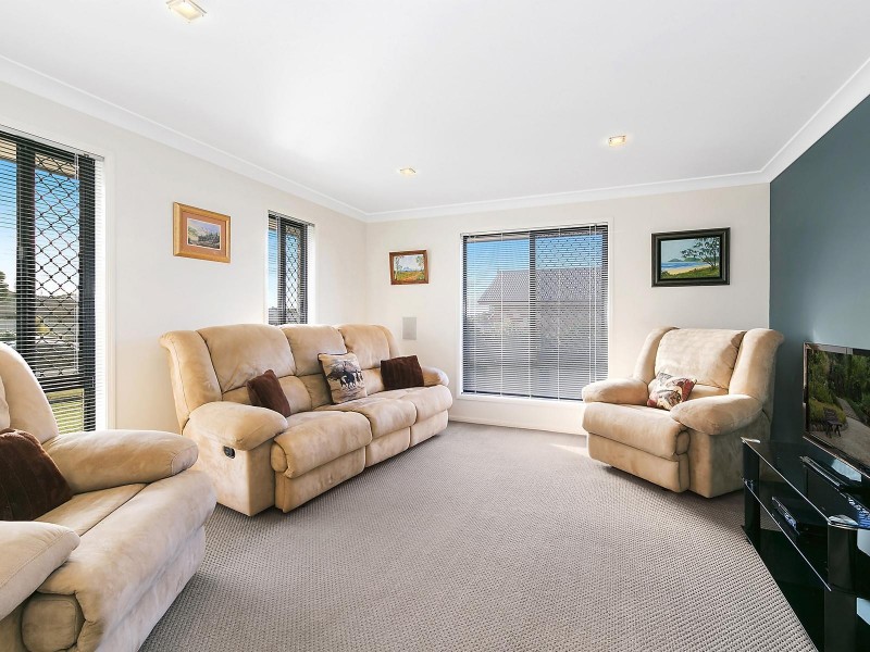 53 Phipps Drive, Meringandan West QLD 4352