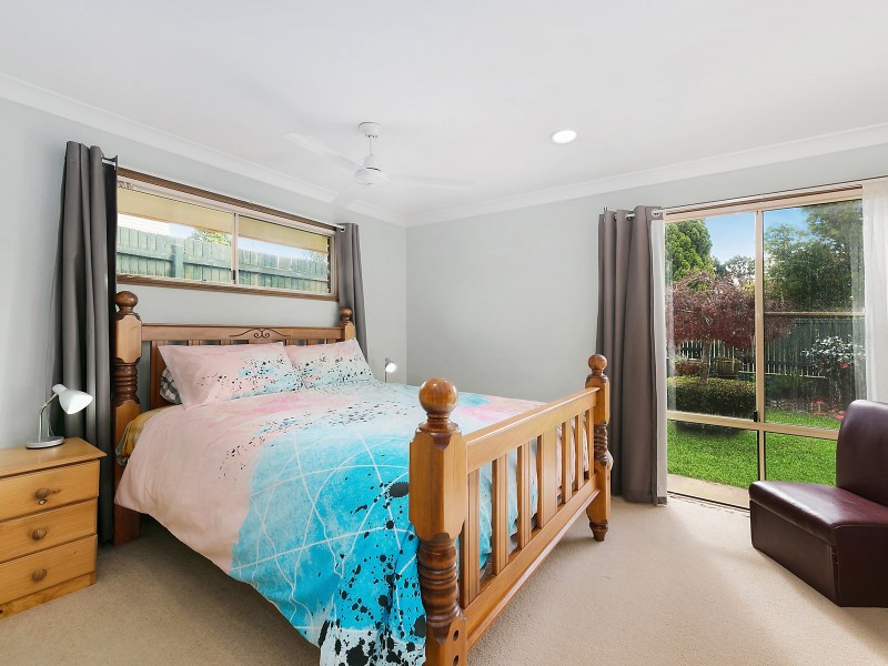 2 Swartz Street, Kearneys Spring QLD 4350