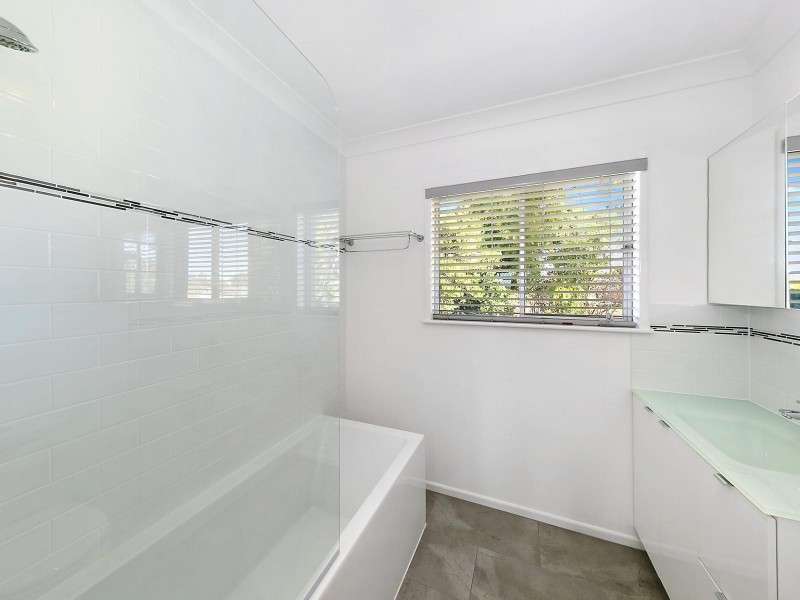 9 Boyd Street, Wilsonton QLD 4350