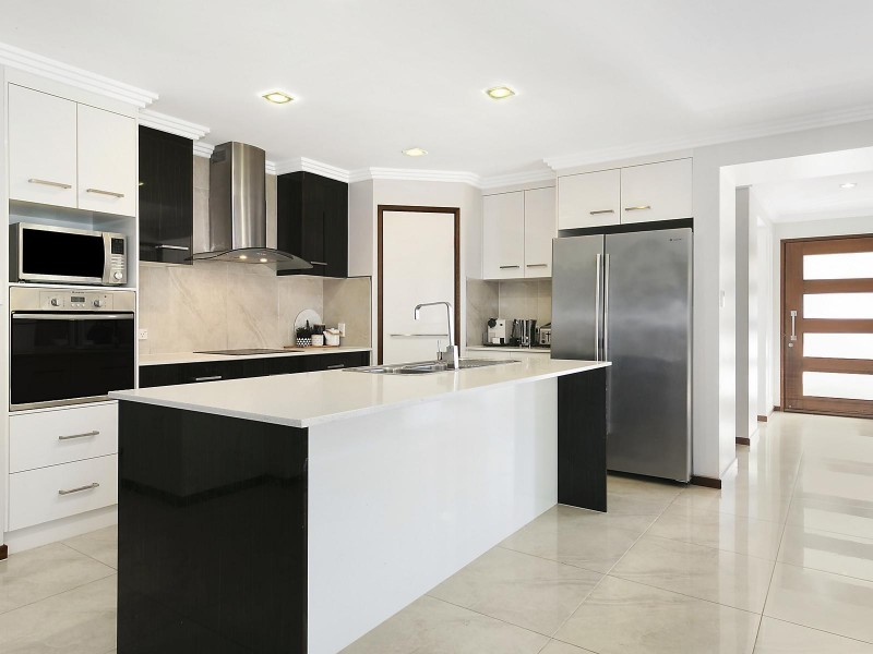 25 Sommariva Street, Westbrook QLD 4350