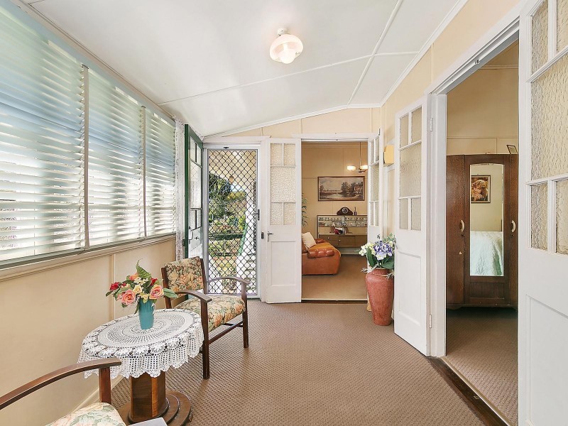 128 Taylor Street, Newtown QLD 4350