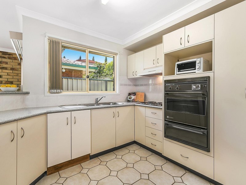 2/6 Mannuem Court, Rangeville QLD 4350