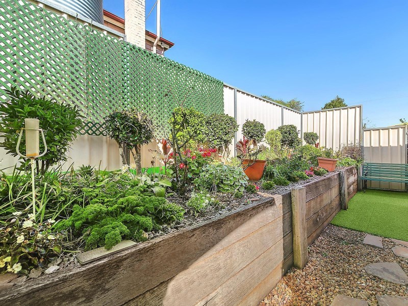 2/6 Mannuem Court, Rangeville QLD 4350