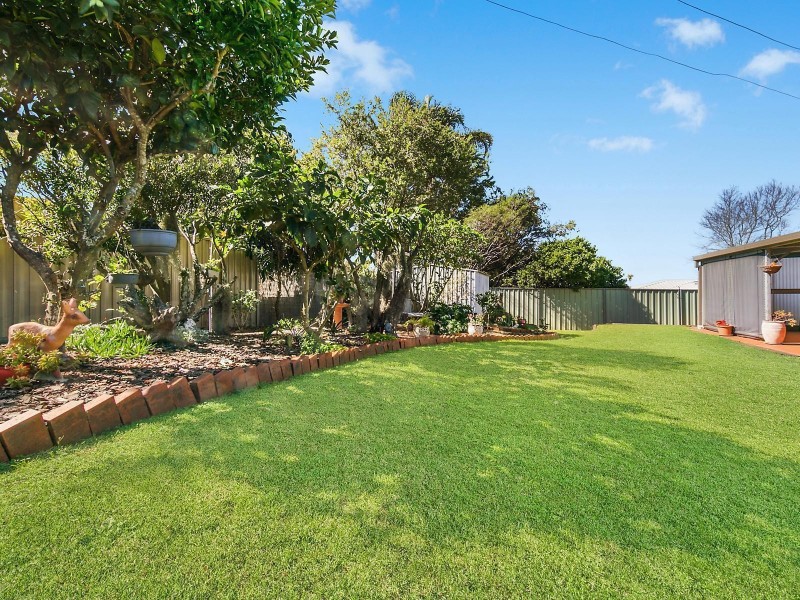 9 Coolawin Court, Wilsonton Heights QLD 4350
