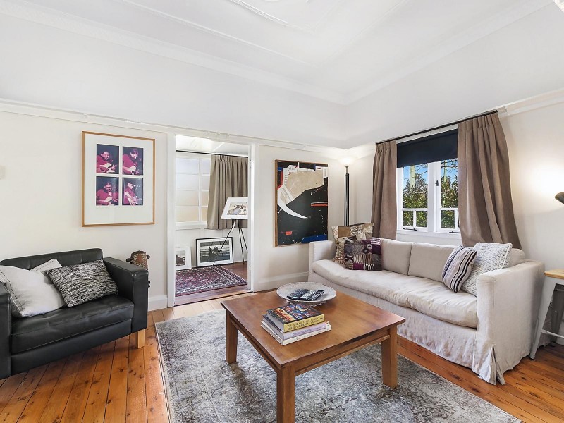 25 Bridge Street, Mount Lofty QLD 4350