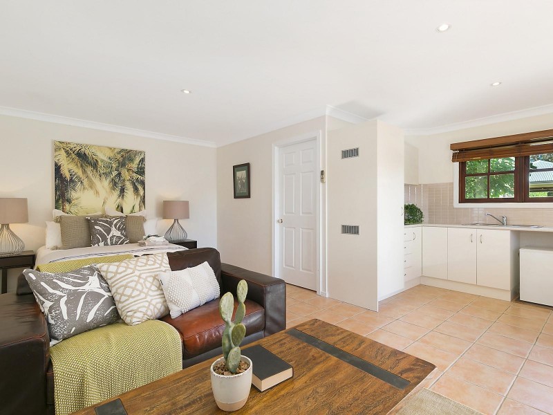 33 Arthur Street, East Toowoomba QLD 4350