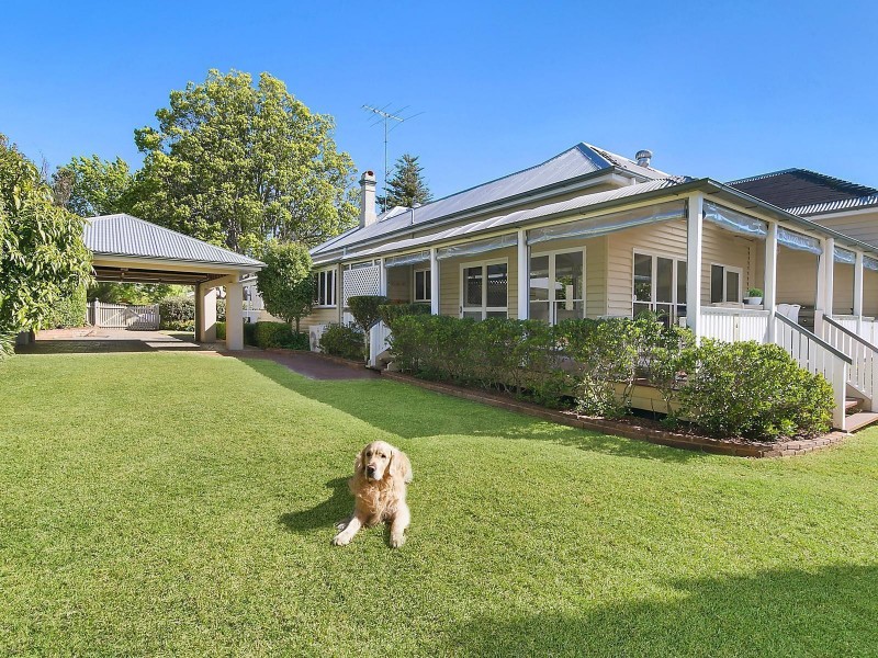 33 Arthur Street, East Toowoomba QLD 4350