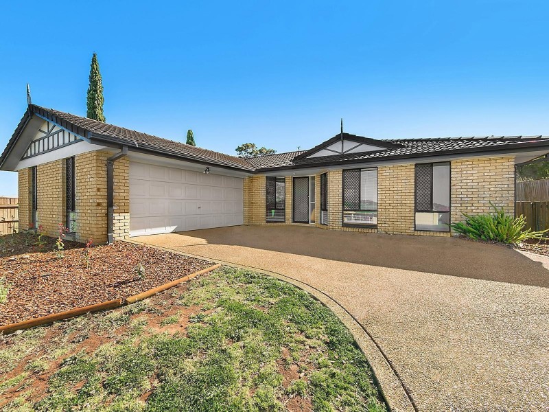 17 Duncan Street, Wilsonton Heights QLD 4350