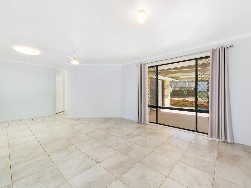 17 Duncan Street, Wilsonton Heights QLD 4350