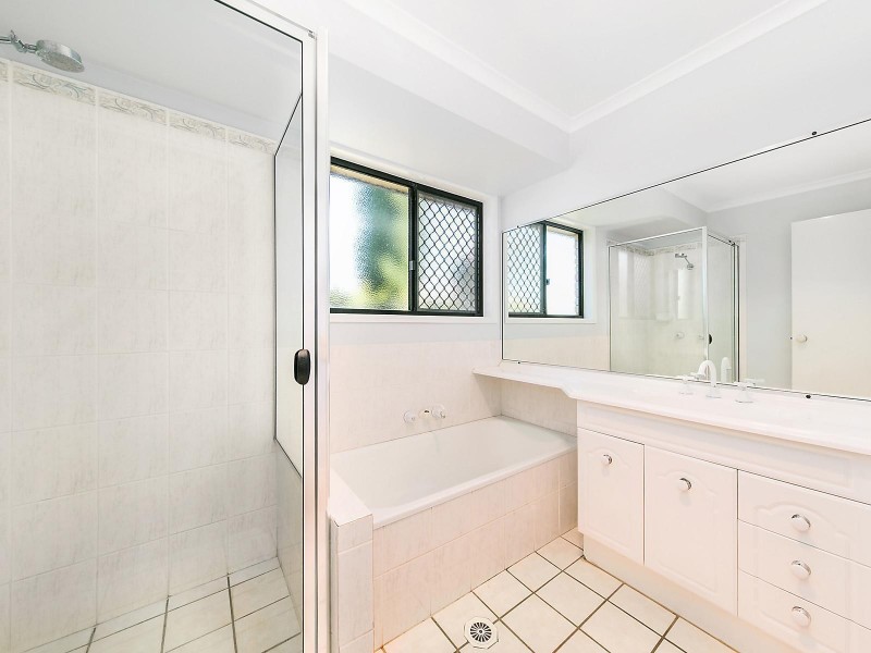 17 Duncan Street, Wilsonton Heights QLD 4350
