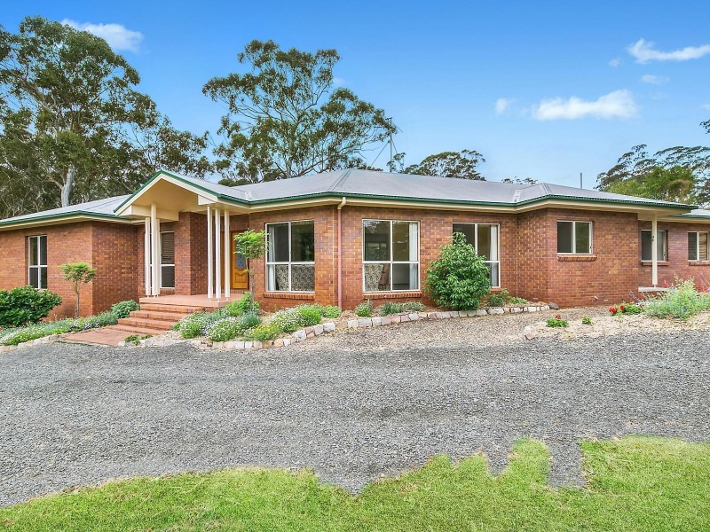 9 Fondulac Drive, Highfields QLD 4352