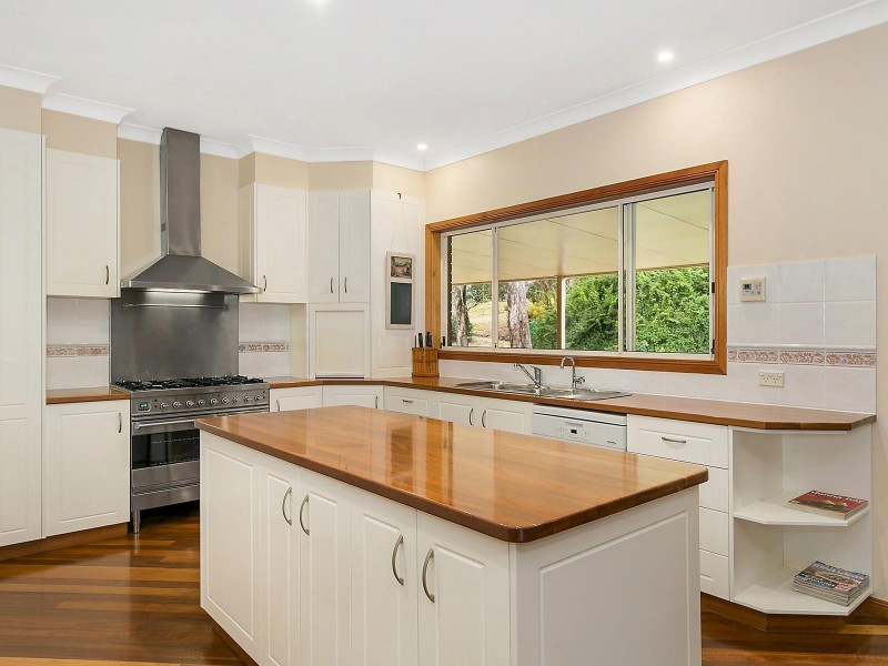 9 Fondulac Drive, Highfields QLD 4352