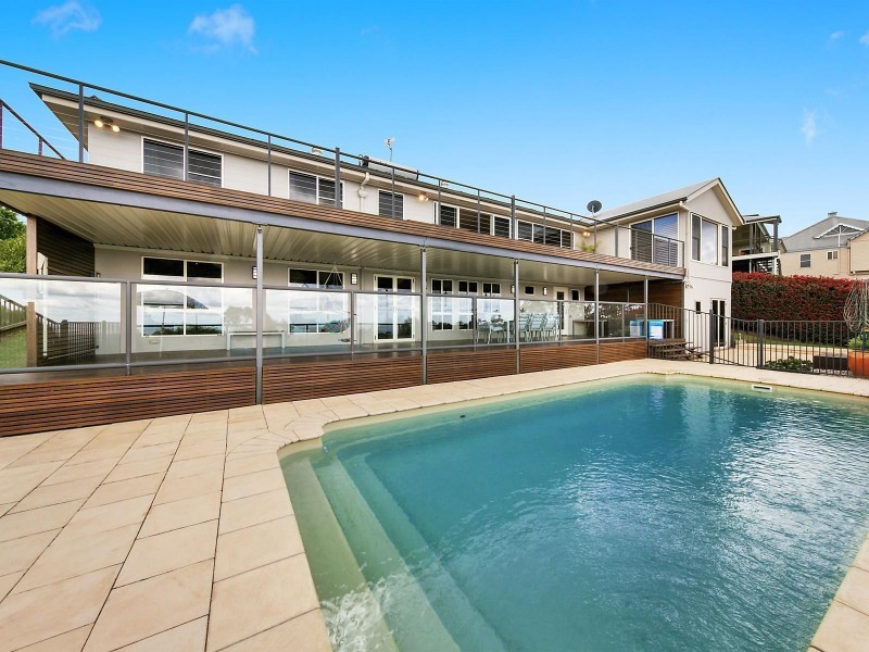 54 Skyline Drive, Blue Mountain Heights QLD 4350