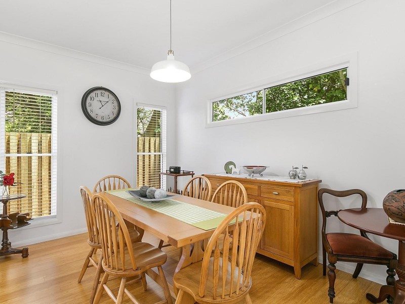 2/19 Wallace Street, Newtown QLD 4350