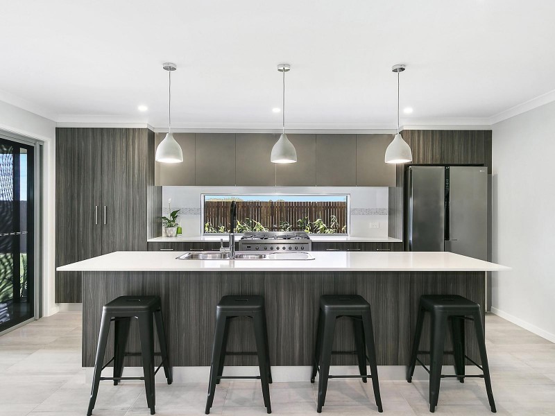 4 Hancock Circuit, Kleinton QLD 4352