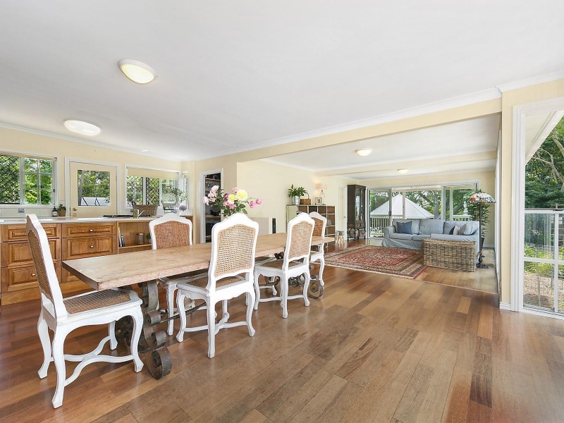 27 Godfrey Street, East Toowoomba QLD 4350