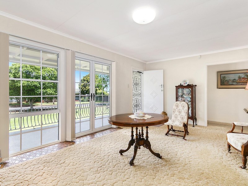 37 Parsons Street, Rangeville QLD 4350