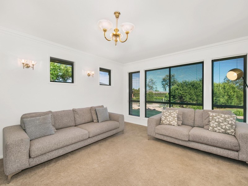 7 Bernard Court, Highfields QLD 4352