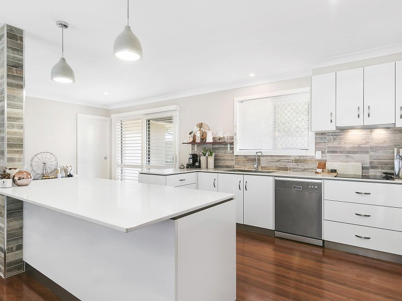 48 Hunter Street, Centenary Heights QLD 4350