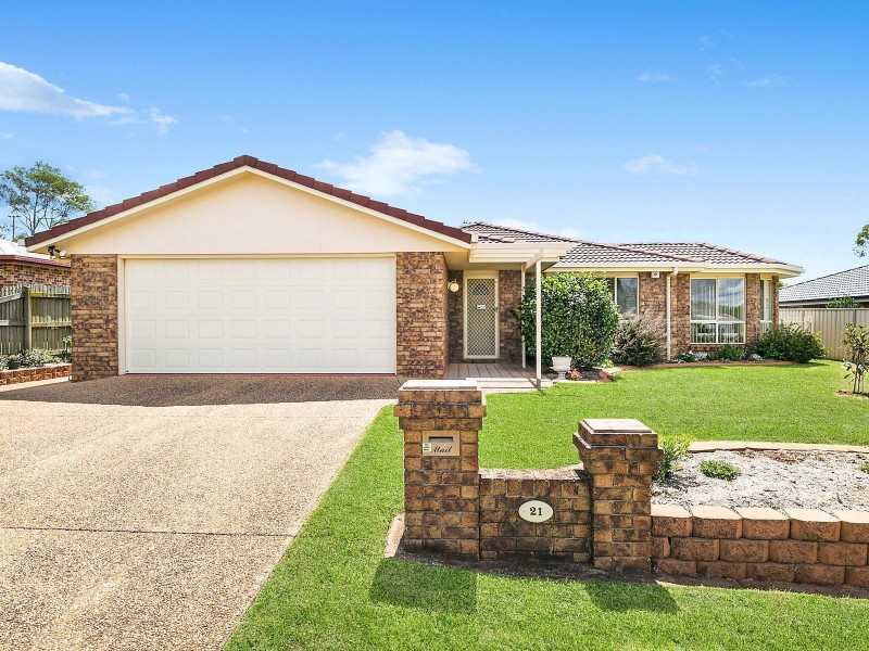 21 Degan Court, Middle Ridge QLD 4350
