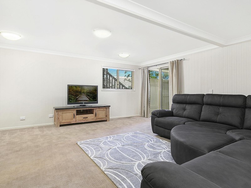 5 Ryans Drive, Cotswold Hills QLD 4350