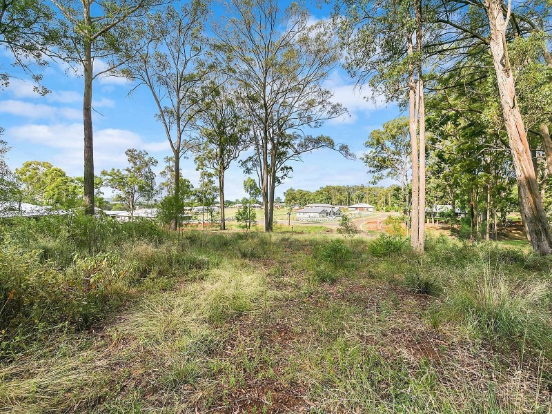 6 Daybreak Close, Cabarlah QLD 4352