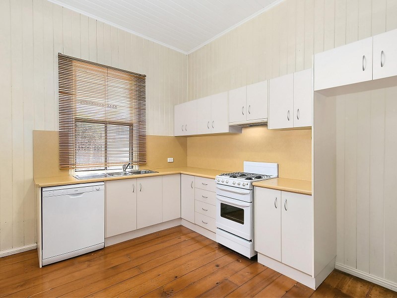 40 Goggs Street, Toowoomba City QLD 4350