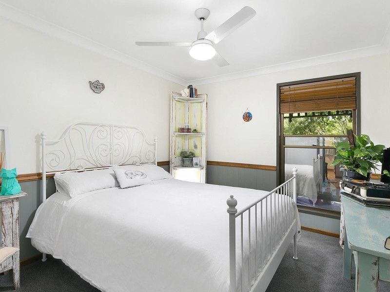 13 Woden Street, Murphys Creek QLD 4352