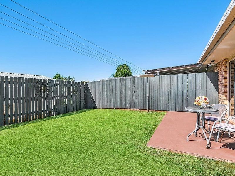 1/30 Horrocks Crescent, Kearneys Spring QLD 4350
