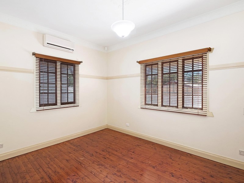 17 Dunmore Street, East Toowoomba QLD 4350