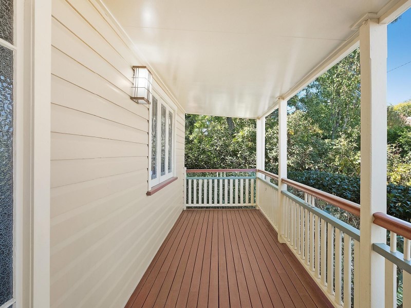 17 Dunmore Street, East Toowoomba QLD 4350