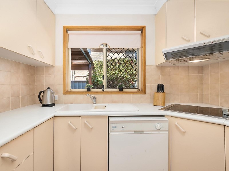 1/349 Greenwattle Street, Wilsonton QLD 4350