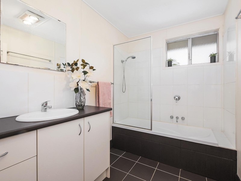 47 Priest Street, Rockville QLD 4350