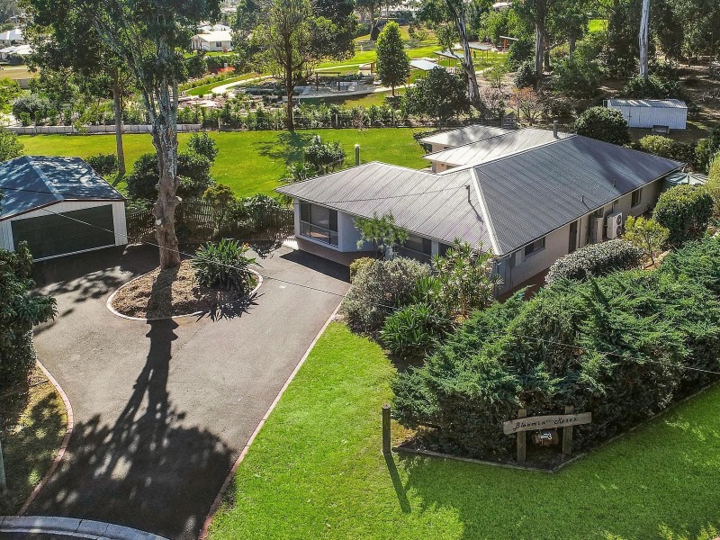 1 Stewart Court, Highfields QLD 4352