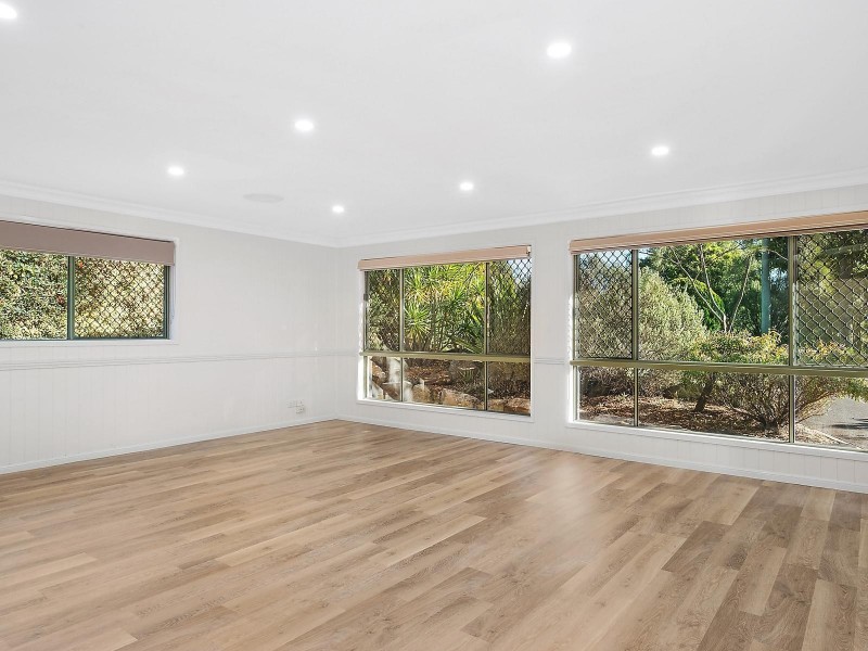 1 Stewart Court, Highfields QLD 4352