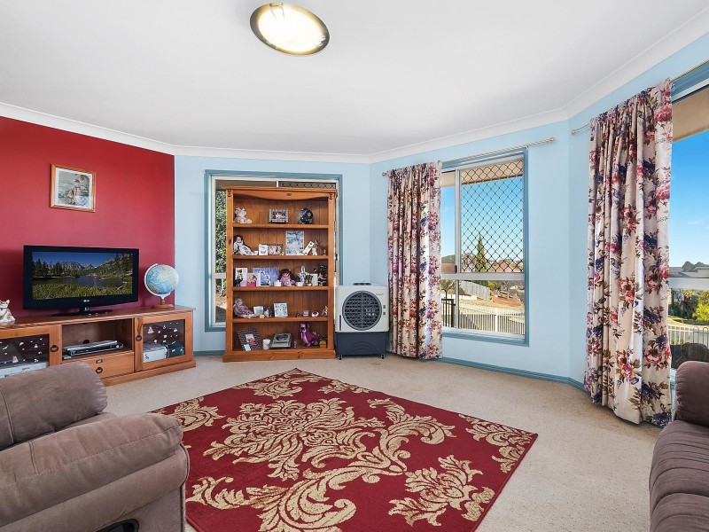 2 Myora Close, Darling Heights QLD 4350