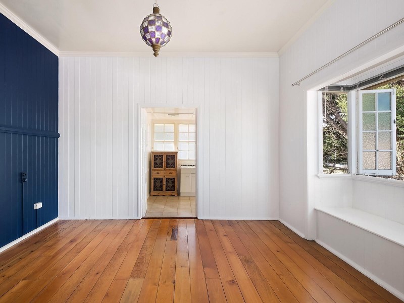 111 Jellicoe Street, North Toowoomba QLD 4350