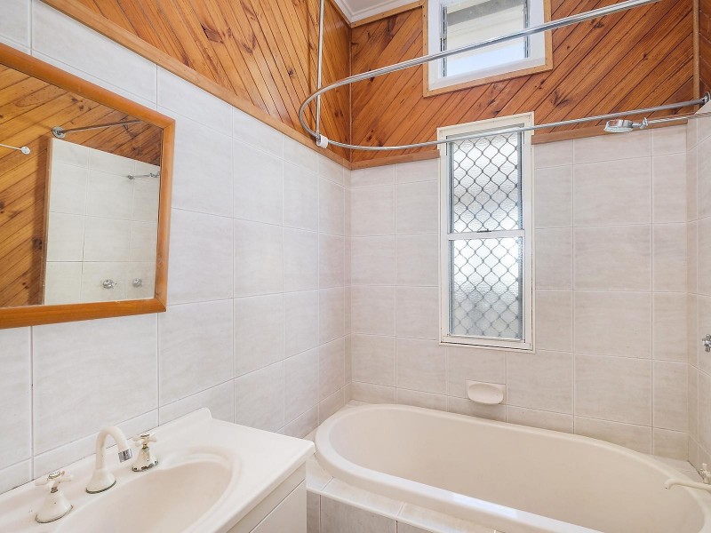 171 Geddes Street, South Toowoomba QLD 4350