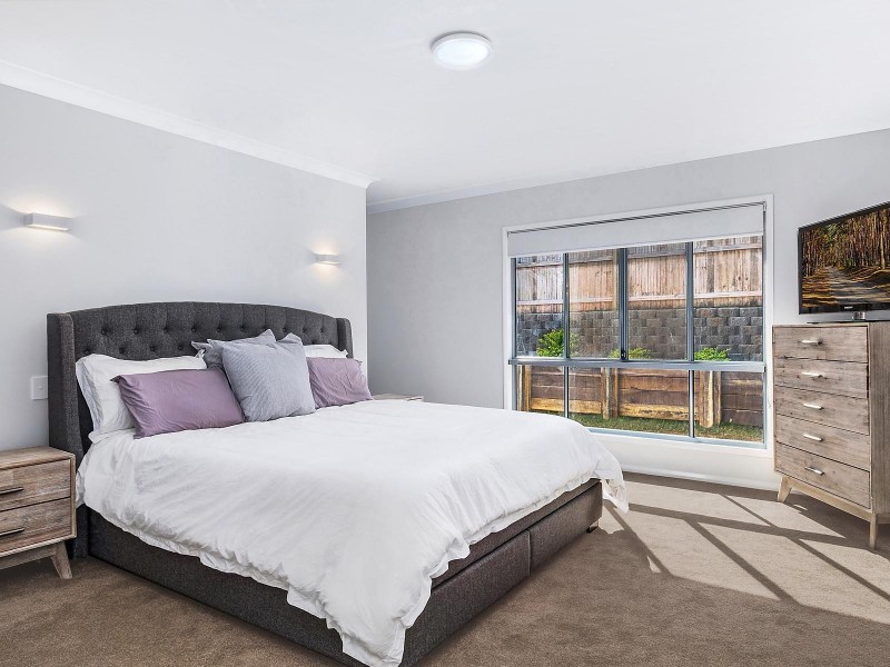 43 Alistair Street, Glenvale QLD 4350